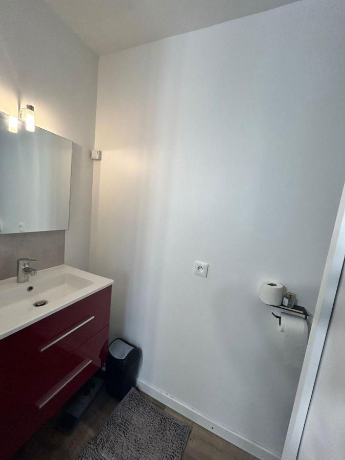 Ferienwohnung Appt 2 A Deux Pas De La Gare D'Amiens Exterior foto
